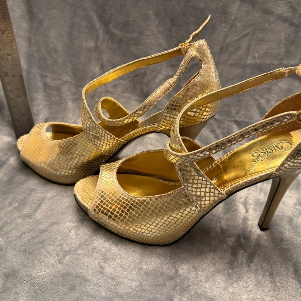 Carlos Santana Gold shoes - Prom Shoes